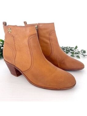 Tory Burch Leena Ankle Boots Tan almond toe block heel size  7